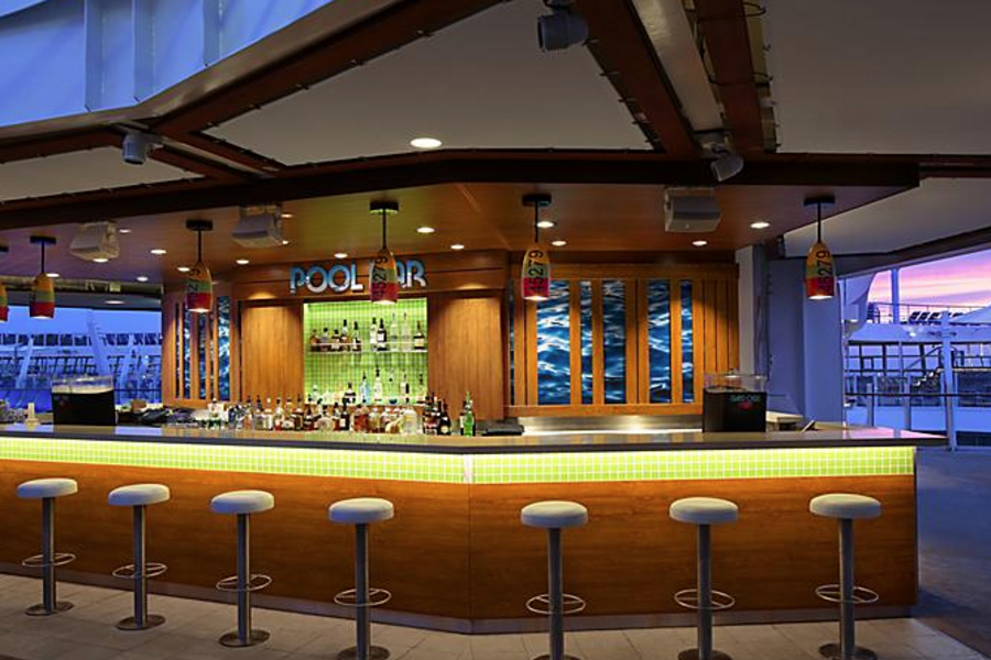 RCI Pool Bar and Sand Bar.png